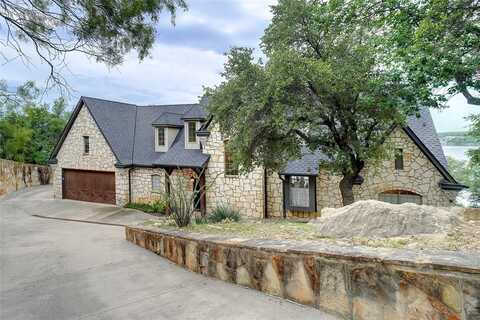 149 Betty Drive, Chico, TX 76431