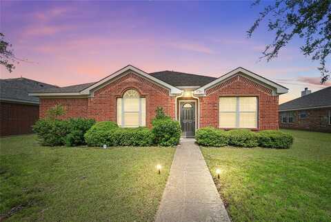 1726 Brooks Drive, Lancaster, TX 75134
