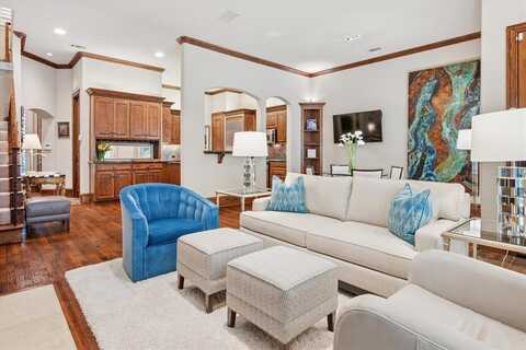 17227 Lechlade Lane, Dallas, TX 75252