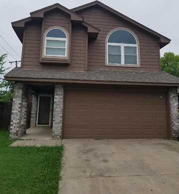 6701 Driffield Circle E, North Richland Hills, TX 76182