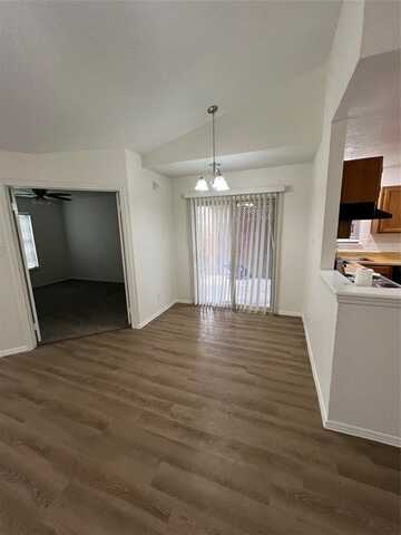 3045 Navarro Lane, Grand Prairie, TX 75052