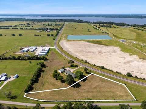 951 County Road 3526, Quinlan, TX 75474