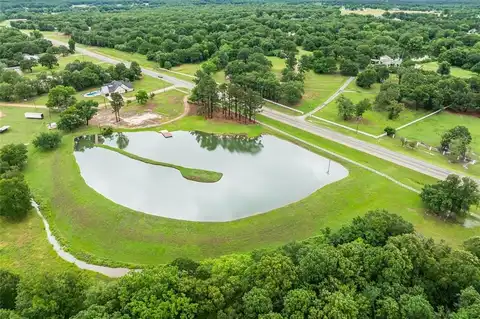 5731 Farm Road 195, Paris, TX 75462