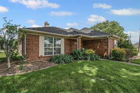 1501 Summerwind Lane, Lewisville, TX 75077