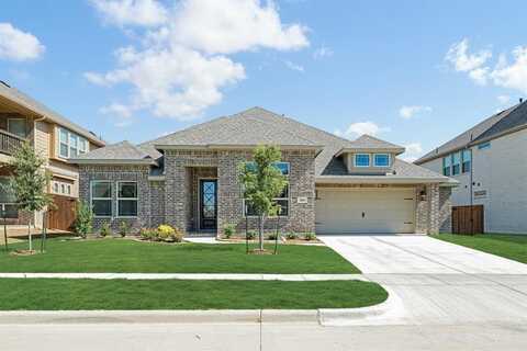 209 Claywood Drive, Glenn Heights, TX 75154