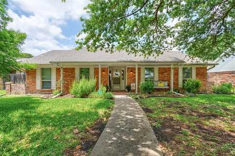 7 Harolds Circle, Richardson, TX 75081