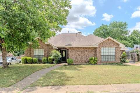 522 E Lanett Drive, DeSoto, TX 75115
