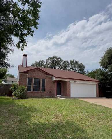 6706 Copperwood Court, Arlington, TX 76001