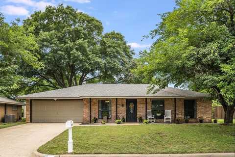 400 Rolling Hills Drive, Midlothian, TX 76065
