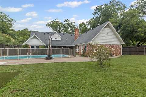 209 Shenandoah Drive, Euless, TX 76039