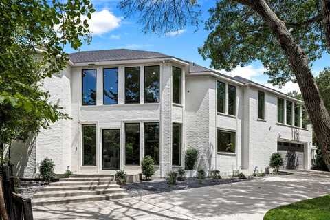 704 Kessler Lake Drive, Dallas, TX 75208