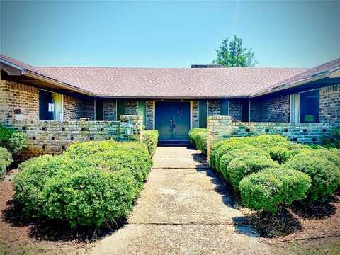 310 Lori Lane, Brownwood, TX 76801
