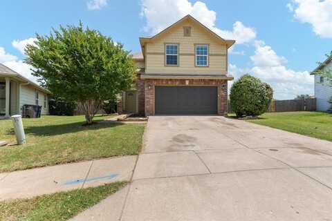 304 Crescent Ridge Drive, Fort Worth, TX 76140
