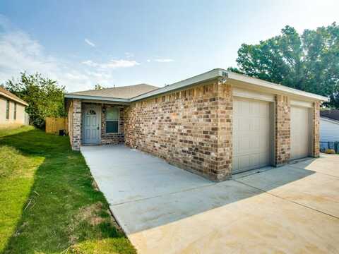 3213 Karen Street, Fort Worth, TX 76116