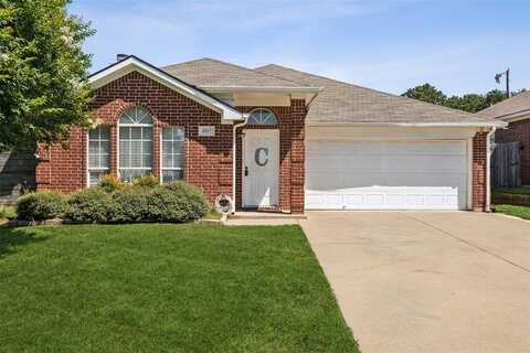 4917 Bradley Lane, Arlington, TX 76017