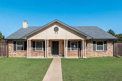 921 Granite Lane, DeSoto, TX 75115