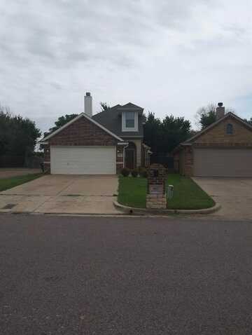 9017 Racquet Club Drive, Fort Worth, TX 76120