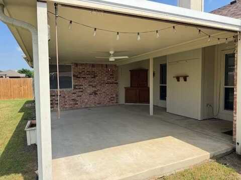 1309 Columbia Drive, Midlothian, TX 76065