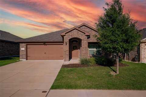 9324 Castorian Drive, Fort Worth, TX 76131