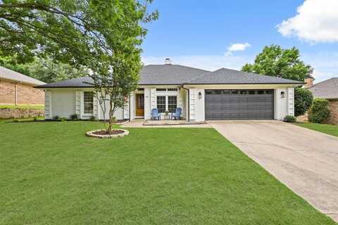 317 Marseille Drive, Hurst, TX 76054