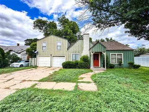 1113 Wells Street E, Stamford, TX 79553