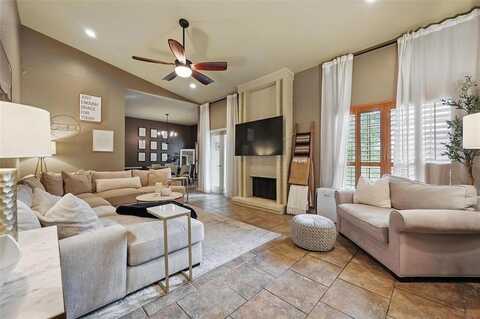 10433 High Hollows Drive, Dallas, TX 75230