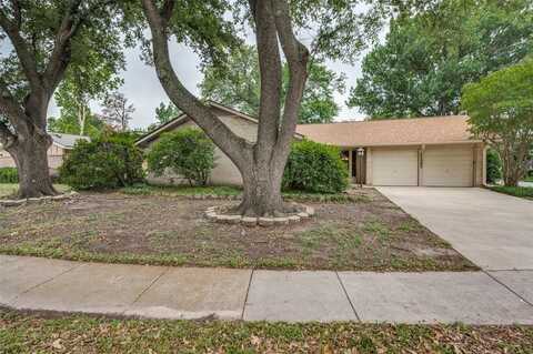 1122 Gloucester Court N, Irving, TX 75062
