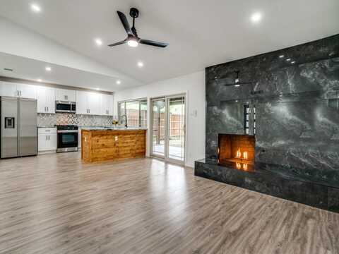 940 Windy Meadow Drive, Plano, TX 75023