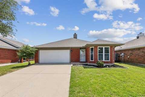 10508 Aransas Drive, Fort Worth, TX 76131