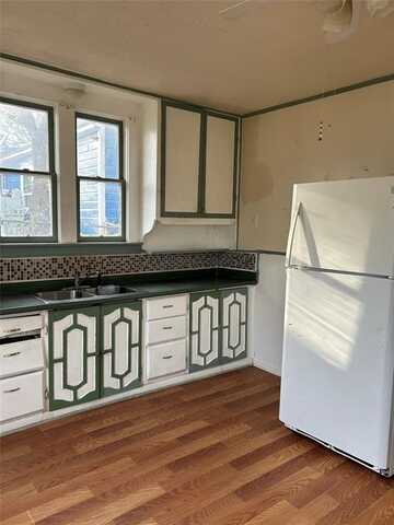 926 W Nelson Street, Denison, TX 75020