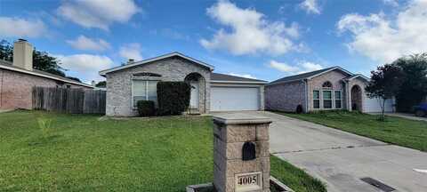 4005 Staghorn Circle N, Fort Worth, TX 76137
