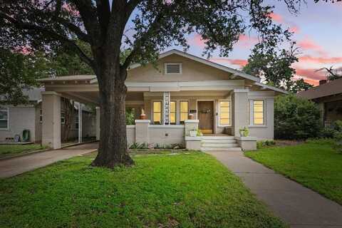1425 W Gambrell Street, Fort Worth, TX 76115