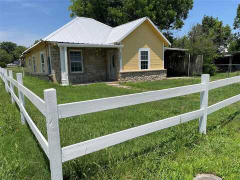 500 Peyton Street, Baird, TX 79504