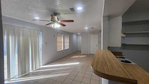 123 Prairie Creek Circle, Princeton, TX 75407