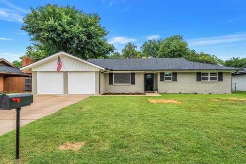 436 Crestwood Terrace, Hurst, TX 76053