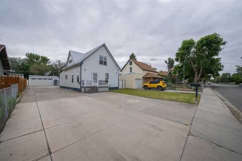 517 S 5th St, Greybull, WY 82426