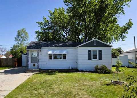 1308 Howell Ave, Worland, WY 82401