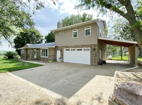 37312 200th St, Le Mars, IA 51031