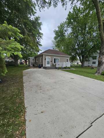 518 Washington Ave., Sheldon, IA 51201