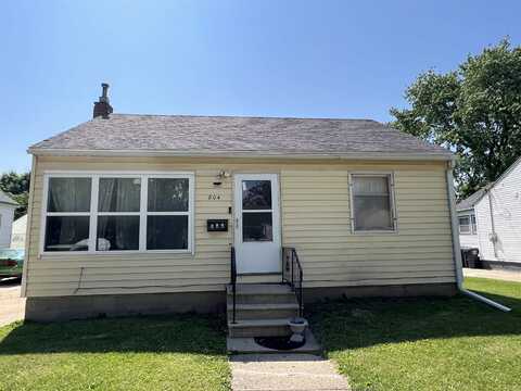 804 ELMWOOD DR, Storm Lake, IA 50588