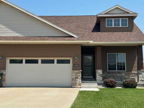 809 Coffie Farm Rd, Sergeant Bluff, IA 51054