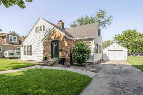 515 1st Ave SW, Le Mars, IA 51031