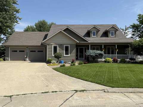 540 6th St. NW, Sioux Center, IA 51250
