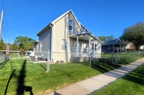 1800 S Cypress, Sioux City, IA 51106