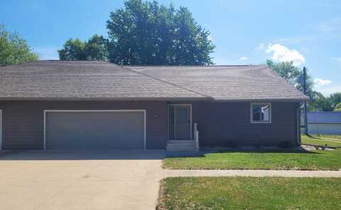 208 Franklin St, Sanborn, IA 51248