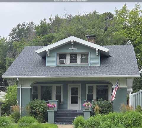 2713 Court St, Sioux City, IA 51104