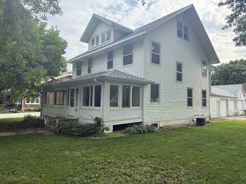 900 11th Street, Onawa, IA 51040