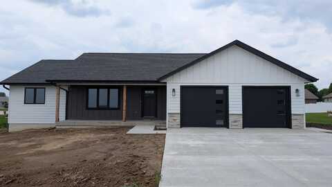 1647 7th Ave SE, Sioux Center, IA 51250