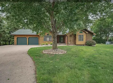 5820 Lorraine Ave, Sioux City, IA 51106