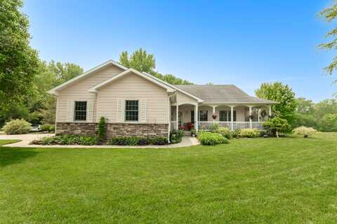 101 Shore Place Court, South Sioux City, NE 68776